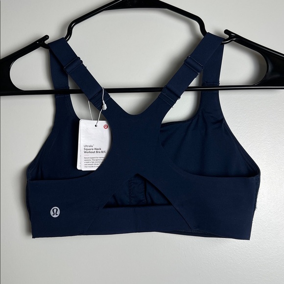 Lululemon Ultralu Square Neck Workout Bra Navy Size 2 B/C - Picture 2 of 6